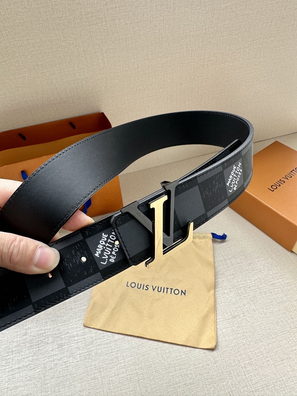 激安ルイヴィトンベルト側面デザイン